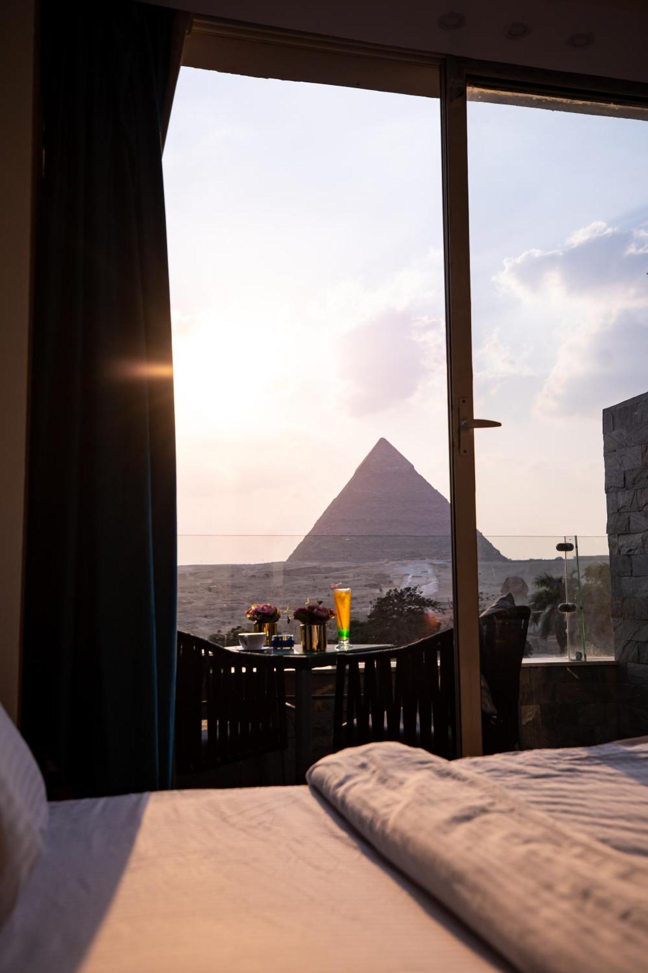 Panorama View Pyramids Hotel Kafret el-Gabal Exterior foto