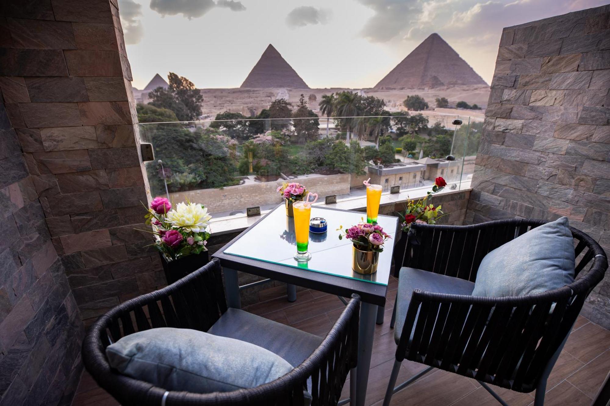 Panorama View Pyramids Hotel Kafret el-Gabal Exterior foto